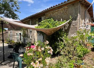 &#8364;144450 - Comfortable, Pretty 3 Bedroom Village House With Enclosed Gardens