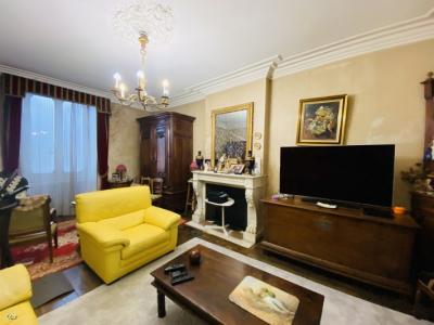 &#8364;265950 - Beautiful 9 Bedroom Town House At The Heart Of Ruffec