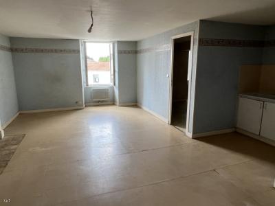 &#8364;265950 - Investment Property - Centre Sauze-vaussais