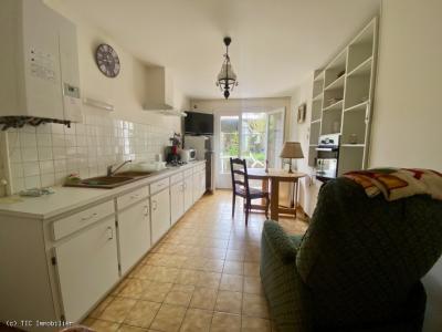 &#8364;90950 - Lovely Little Ruffec Town House With Garden And Outbuildings