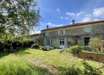 &#8364;185500 - Charming Stone House Close To Verteuil Sur Charente With Bread Oven