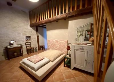 &#8364;185500 - Charming Stone House Close To Verteuil Sur Charente With Bread Oven