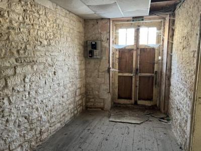 &#8364;65000 - Two Old Buildings To Renovate (old Post Office And Old Village Hall) - Village Centre