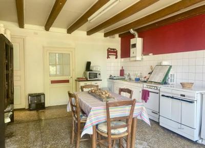 &#8364;70000 - Country House With Great Potential To Finish Renovating