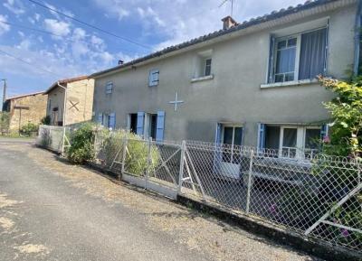 &#8364;70000 - Country House With Great Potential To Finish Renovating