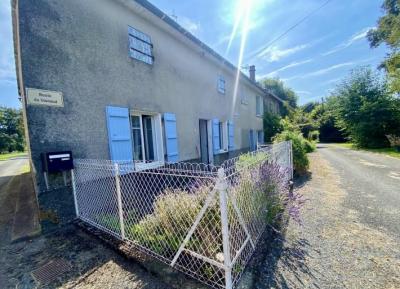 &#8364;70000 - Country House With Great Potential To Finish Renovating