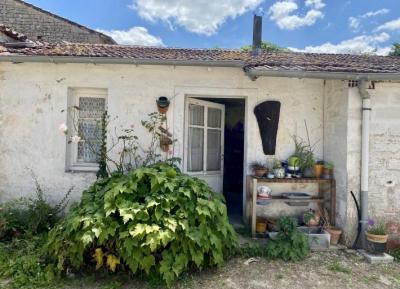 &#8364;139100 - Very Pretty Stone Longere House With Private Gardens