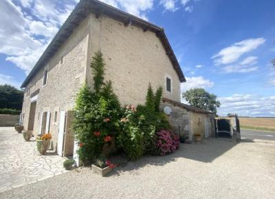 &#8364;514500 - Magnificent Domaine Of Almost A Hectare With 3 Bedrooms, Pool And Gite Potential