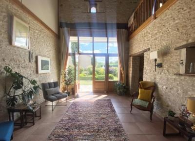 &#8364;514500 - Magnificent Domaine Of Almost A Hectare With 3 Bedrooms, Pool And Gite Potential