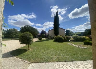 &#8364;514500 - Magnificent Domaine Of Almost A Hectare With 3 Bedrooms, Pool And Gite Potential