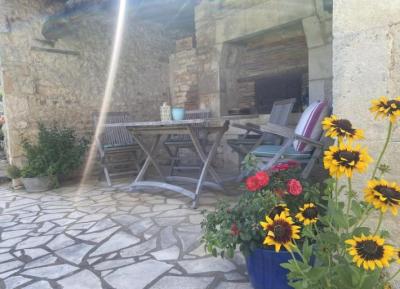 &#8364;514500 - Magnificent Domaine Of Almost A Hectare With 3 Bedrooms, Pool And Gite Potential