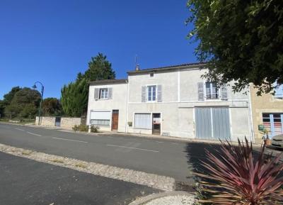 €74000 - Large Village House In Saint Macoux With Lots Of Potential