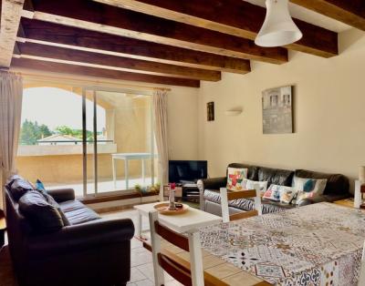 A Beautiful Apartment With Terrace, Set Around A Courtyard Of An 18th Century Winecave With A Heated