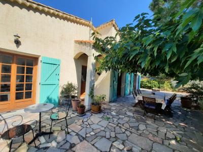 Traditional And Welcoming Villa With 110 M2 Living Space On 1565 M2 Of Land With Pool.