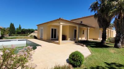 Pretty And Charming Villa With 130 M2 Living Space And 45 M2 Workshop On 721 M2 Of Land With Swimmin