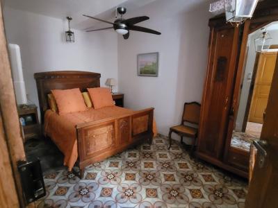 Charming Old Winegrower\'s House With 170 M2 Living Space And A 225 M2 Garden.