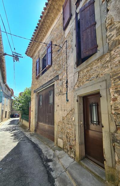 Old Stone Barn Entirely Renovated With 178 M2 Of Living Space, Courtyard, Terrace With Panoramic Vie