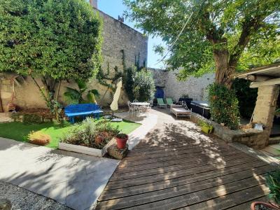 Former Stone Annex Of The 17th Century Castle Of The Village, Fully Renovated With 340 M2 Of Living