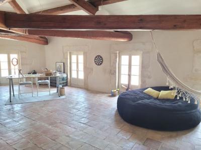 Superb Charming House Renovated With High-end Materials, 230 M2 Of Living Space On 510 M2 Of Enclose