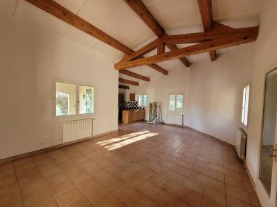 Stone Mas On 2 Hectares In The Heart Of Vineyards, With A Pool And 15 Minutes From The Beach.