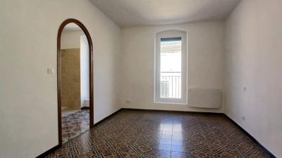 Splendid 18th Century Maison De Maitre With 4 Bedrooms, Vast Garage, Courtyard And Terrace. A Refine