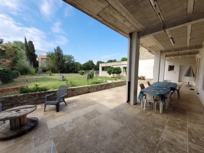 Former Winegrower\'s Property, Completely Renovated, With 270 M2 Of Living Space With Its Cellar, On