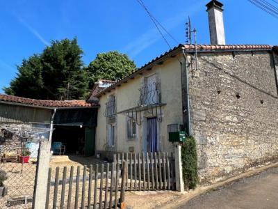 &#8364;67500 - Charming 2 Bedroom Cottage In A Peaceful Hamlet Close To Nanteuil-en-vallee