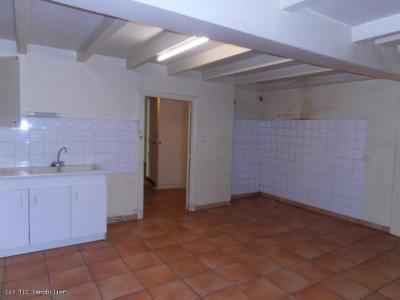 &#8364;86000 - Townhouse In One Of The Most Sought After Villages. Business Potential.