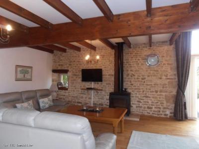 &#8364;303190 - Beautiful Detached Property With A Gite And A Hectare Of Land