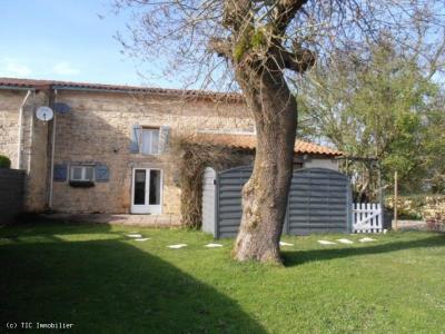 &#8364;303190 - Beautiful Detached Property With A Gite And A Hectare Of Land