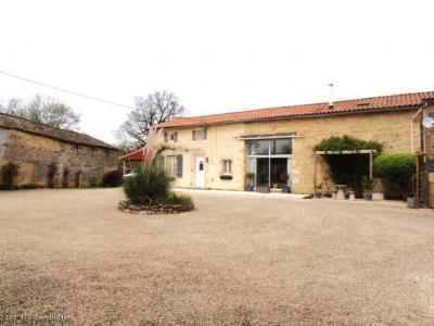 &#8364;303190 - Beautiful Detached Property With A Gite And A Hectare Of Land