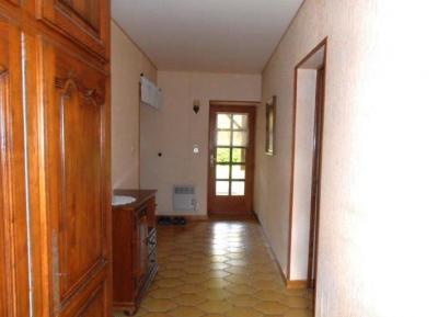 &#8364;336800 - Detached Stone Property With A Beautiful Garden