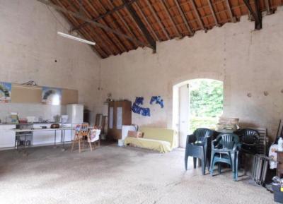 &#8364;347300 - Former Railway Station In One Of The Most Beautiful Villages In The Charente