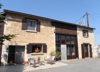 &#8364;249950 - Beautiful Detached Renovated Barn Near Nanteuil-en-vallee