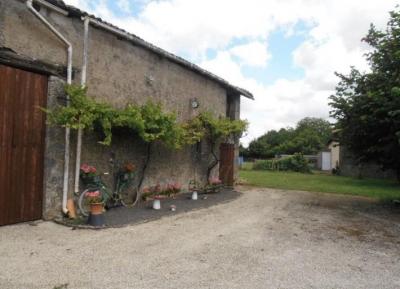 &#8364;139700 - Exclusive! Countryside Stone Property With 2 Acres Of Land