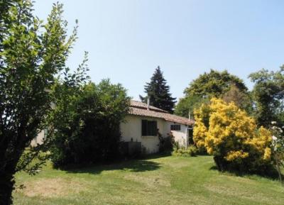 &#8364;164800 - Lovely Detached 2 Bedroomed Character Property With A Mature Garden