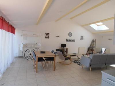 &#8364;350000 - Superb Detached Property With Pool And Gite