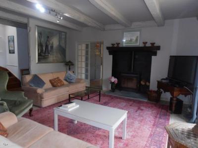 &#8364;159500 - Pretty 4 Bedroomed Cottage Near Civray