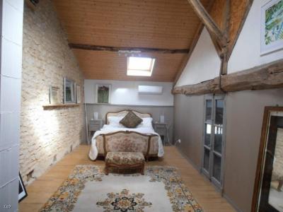 &#8364;159500 - Pretty 4 Bedroomed Cottage Near Civray