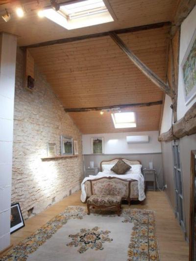 &#8364;159500 - Pretty 4 Bedroomed Cottage Near Civray