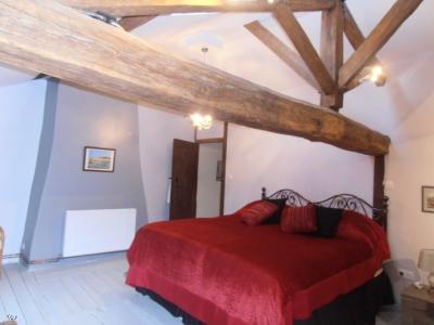 &#8364;315790 - Beautiful Detached 4 Bedroomed Stone Property