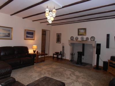 &#8364;315790 - Beautiful Detached 4 Bedroomed Stone Property