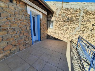 Comfortably Renovated Winegrower House With 128 M2 Of Living Space, Terrace And Very Pleasant Courty