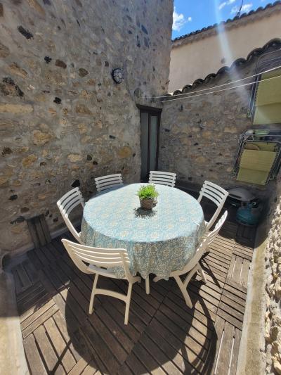 Very Pretty Stone House With 65 M2 Living Space, 2 Bedrooms And A Charming Terrace