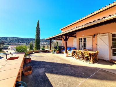 Pleasant Villa With 153 M2 Plus Independent Gite On A 1920 M2 Plot With Pool And Stunning Views