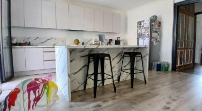 Charming Winegrower\'s House, Fully Renovated, With 182 M2 Of Living Space Offering 3 Bedrooms, Gara
