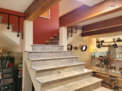 Authentic Stone Barn With 150 M2 Of Living Space, Renovated With Charm And High-end Amenities.