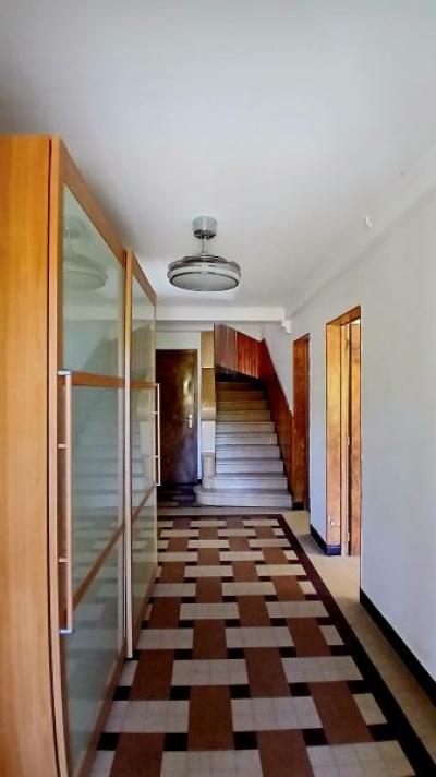 Charming Character House In Art Deco Style With 4 Bedrooms, Veranda, Terrace And Garage On A 511 M2