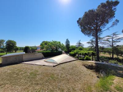 Charming Renovated Villa With Independent Studio And Rental Potential, 5990 M2 Of Land With Swimming