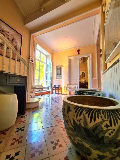 Unique Maison De Maitre With 7 Bedrooms And Pleasant Courtyard. An Absolute Must See